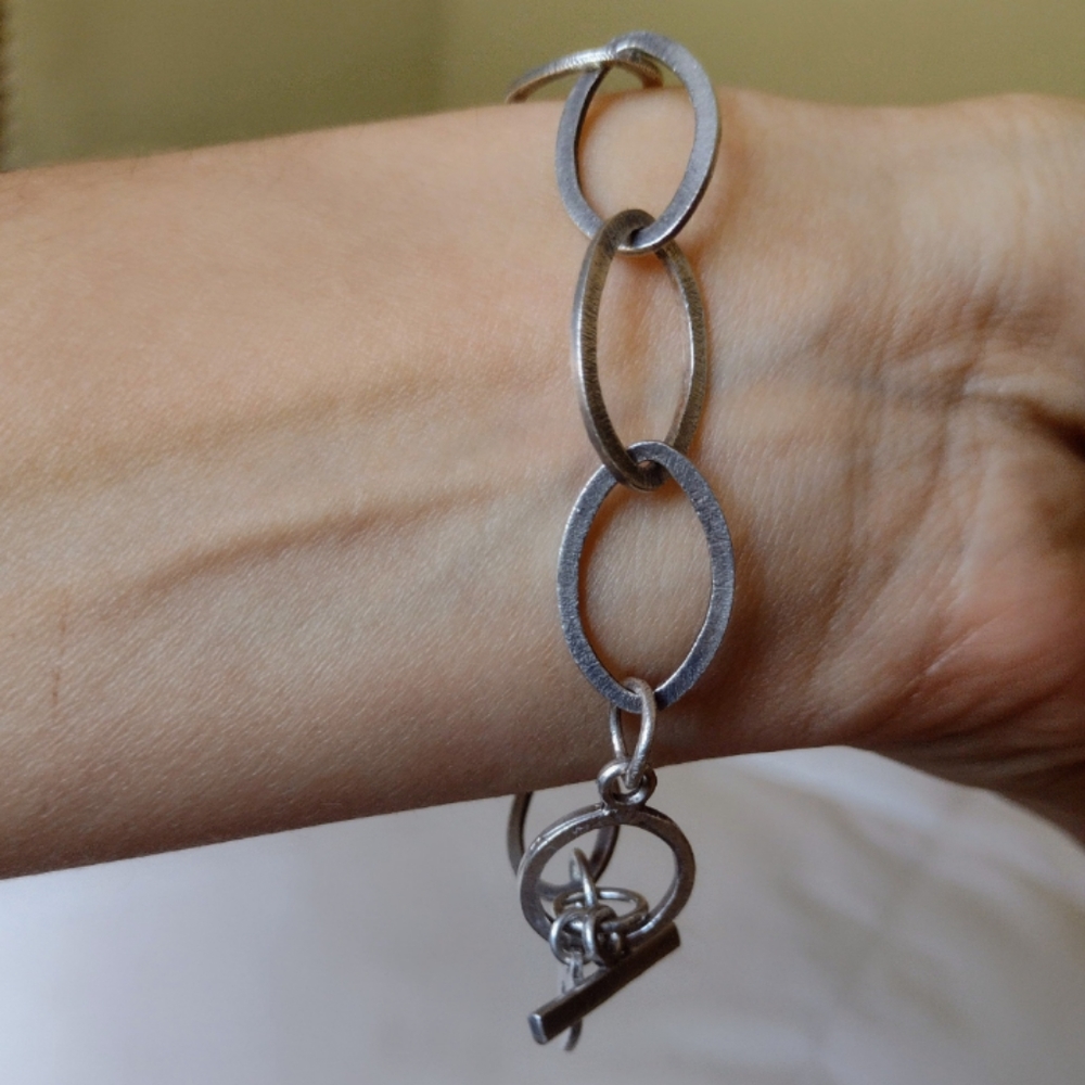 Sterling silver chain bracelet with toggle closure